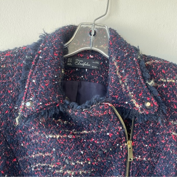 ZARA tweed chopped jacket size Medium - Picture 6 of 11